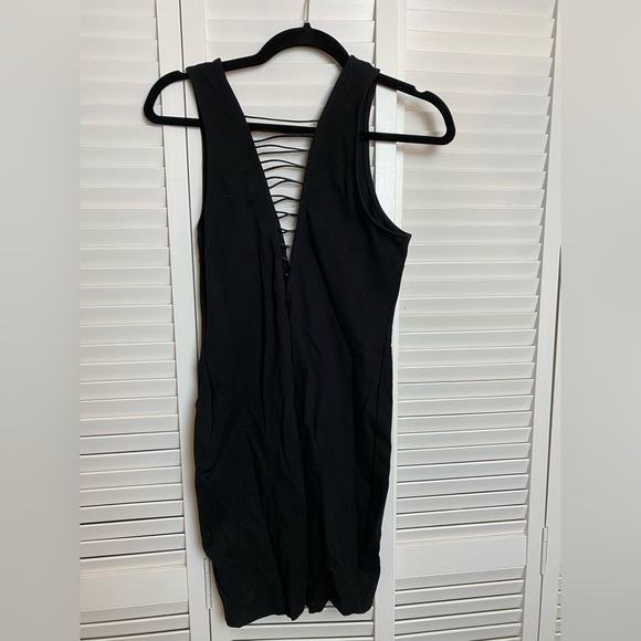Lulus Holiday Dress! Black Size Medium - Picture 3 of 4